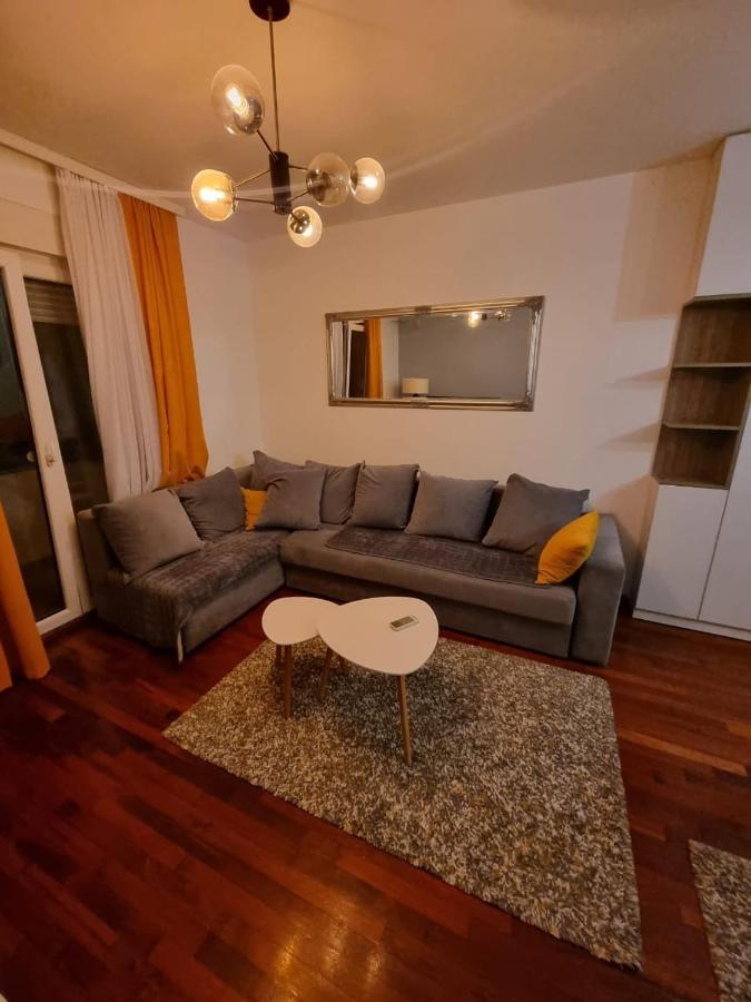 פודגוריצה 5 Star Apartment מראה חיצוני תמונה